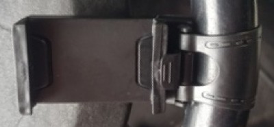 SUPPORTO PORTA CELLULARE SMARTPHONE FINO A 4"/6" PER VOLANTE AUTO / MANUBRIO MOTO/BICI (#846A)