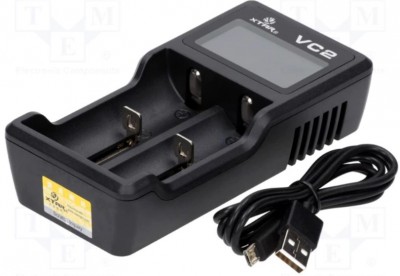 CARICA 2 PILE BATTERIE LI-ION VARI FORMATI 18650/26650 3,7V XTAR VC2 professionale massima affidabilità  (#824B 22A824B)