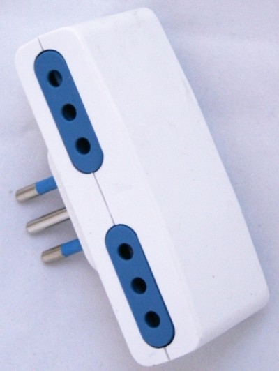 PRESA QUADRUPLA 10A AC230V - spina 10A sl1012 (#299 596299)
