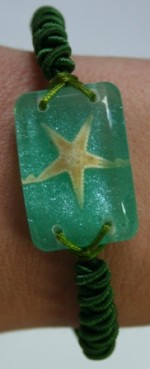 BRACCIALE CORDA VERDE CON STELLA SU RESINA (#678 cod. 81BRA2 )
