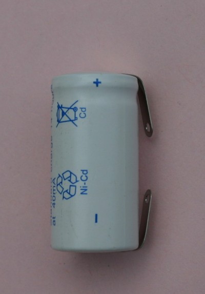 pila 2/3AA Ricaricabili 1,2V 300mAh Ni-CD (# cod.322/3AA400LG)